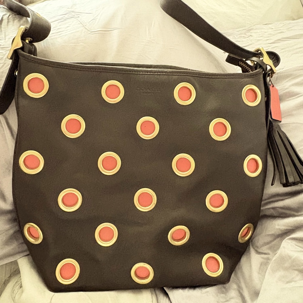 COACH VINTAGE PURSE early 2000s Brown leather/ orange circles Gold accents.